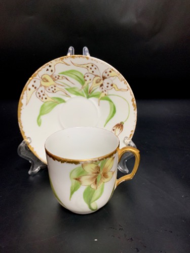 빅토리언 핸드페인트 데미타스 (에쏘잔) 컵&amp;소서-데미지-(칩) Victorian Hand Painted Demitasse Cup &amp; Saucer circa 1900 - AS IS