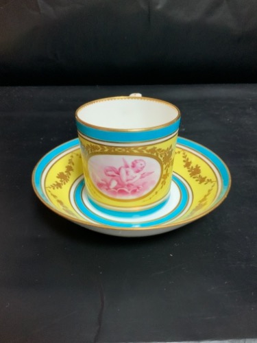 민톤 핸드페인트 천사 컵&amp;소서 W/골드 길딩 Minton Hand Painted Cherub Cup &amp; Saucer with Gold Gilding circa 1850  - Ermine Mark!