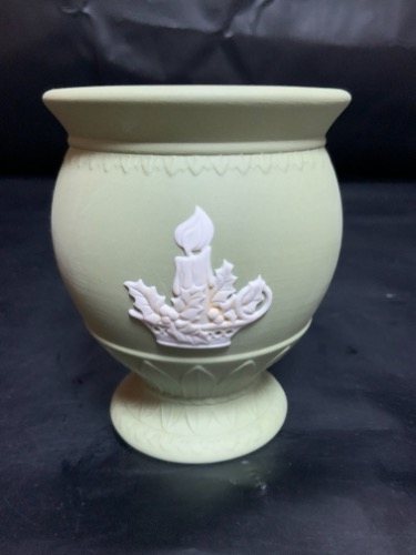 웨지우드 제스퍼웨어 세지 그린 스몰 베이스 Wedgwood Jasperware Sage Green Small Vase circa 1980