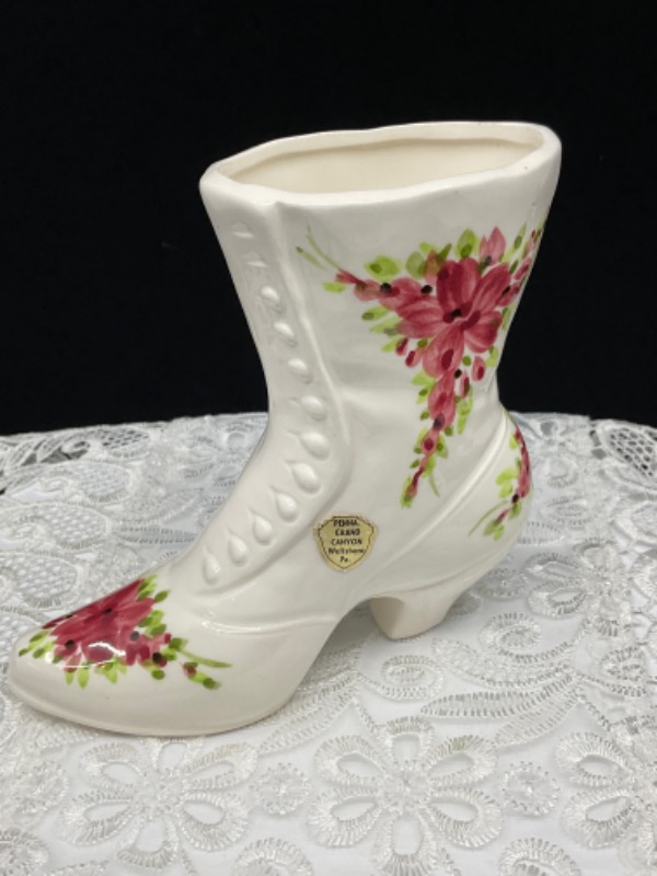 빈티지 핸드페인트 기념품 도자기 구두- 펜실베니아- Vintage Hand Painted Souvenir Porcelain Shoe (Pennsylvania)