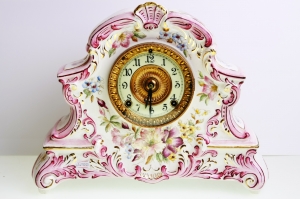  드레스덴 Ansonia 도자기 맨틀 시계 Dresden Ansonia Porcelain Mantle Clock circa 1890 - 1905