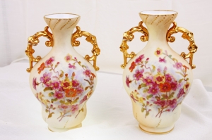 Rudolstadt 도자기 화병 한쌍 Rudolstadt Porcelain Vase Pair circa 1904 - 1924