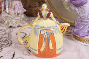 독일 더치 도자기 인형 티팟 German Dutch Girl Figural Teapot circa 1930