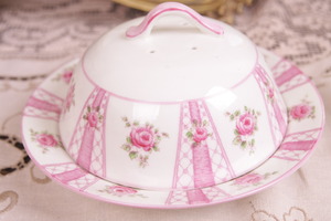 HM WilHM Williamson &amp; Sons 아주 진한 핑크 영국 커버 펜케이크/ 와플 디쉬 liamson &amp; Sons England Covered Pancake / Waffle Dish dated 1908 - SUPER PINK!!