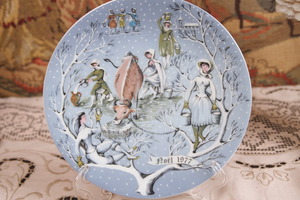 하빌랜드 리모지 1977년 크리스마스 플레이트 Haviland Limoges 1977 Christmas Plate
