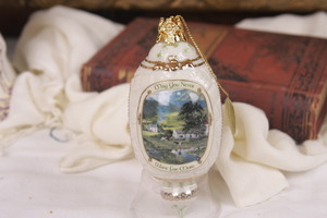 Bradford &quot;아일랜드 축복&quot;도자기 장식 Bradford &quot;Irish Blessings&quot; Heirloom Porcelain Ornament Collection by Edmund Sullivan dtd 1999.