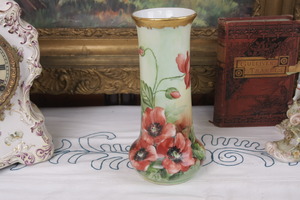 빅토리언 핸드페인트 &quot;양귀비&quot; 베이스 Victorian Hand Painted &quot;Poppies&quot; Vase circa 1900