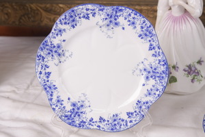 쉘리 데인티 블루 브래드 플레이트 Shelley England Dainty Blue Bread Plate circa 1940
