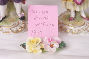 크라운 스테포드셜 도자기 더블 플라워 카드 홀더 Crown Staffordshire Porcelain Double Flower Placecard Holder circa 1970