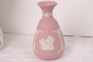 웨지우드 제스퍼웨어 핑크 로즈 벋 꽃병 Wedgwood Jasperware Solid Pink Rose Bud Vase circa 1982