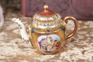 오스트리아 미니 커피팟 데코 인 로얄 비엔나 스타일 Austria Mini Coffee Pot Decorated in Royal Vienna Style circa 1900 