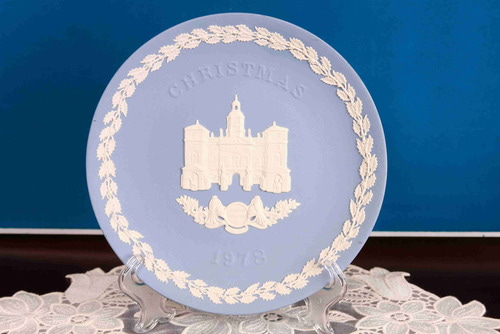 웨지우드 제스퍼웨어 크리스마스 플레이트 --50% 세일 Wedgwood Jasperware Christmas Plate 1978