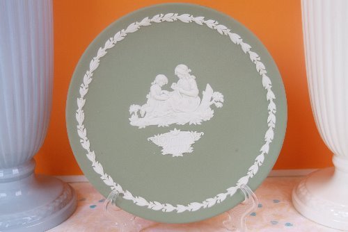 왜지우드 제스퍼웨어 세지 그린 솔리드 &quot;어머니&quot; 플레이트 Wedgwood Jasperware Sage Green Solid &quot;Mothers&quot; Plate 1972 - SALE!!!