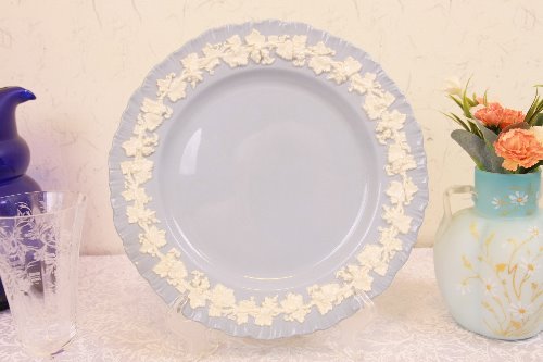 웨지우드 퀸즈웨어 아이보리 안 라벤더 W/ 에그쉘 림 디너 플레이트 Wedgwood Queensware Ivory on Lavender w/ Eggshell Rim Dinner Plate circa 1972