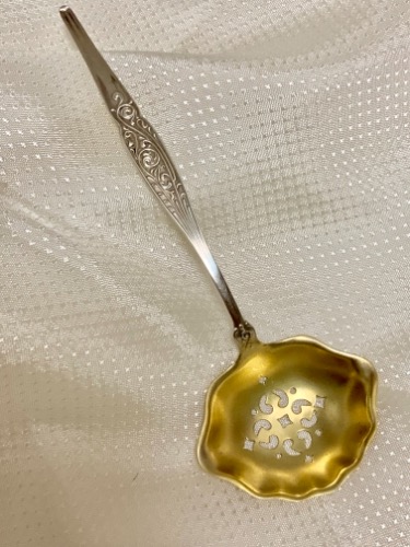 Towle 스털링 실버 (W/골드 와시) 페턴 #34 반반 스픈 Towle Sterling Silver (w/ Gold Wash) Pattern #34 Bon Bon Spoon circa 1900