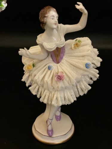 Volkstedt 드레스덴 레이스 발레리나 피겨린  Dresden Lace Ballerina Figurine circa 1920