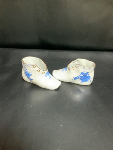헤런드 베이비 슈즈 블루 Herend Baby Shoe in Blue Chinese Bouqet Made January 2001