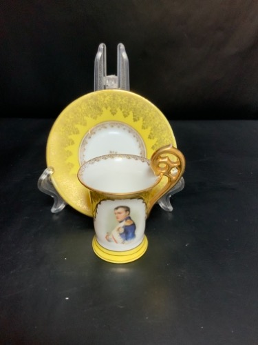 프렌치 데미타스 (에쏘잔) 나폴레온 높은 핸들 컵&amp;소서 French Demitasse Napoleon High Handle Cup &amp; Saucer circa 1900-1940