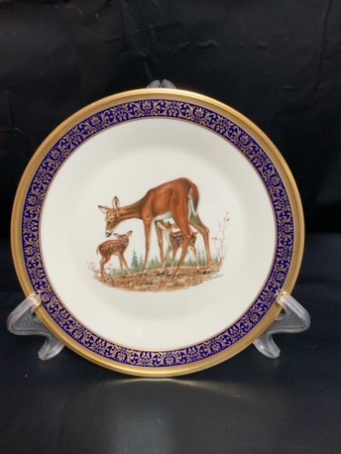 레녹스 &quot;Boehm&quot; 우드랜드 &quot;Whitetail Deer&quot; 야생 시리즈 장식 플레이트  Lenox &quot;Boehm&quot; Woodland Wildlife Series Decorator Plate - 1978 Whitetail Deer