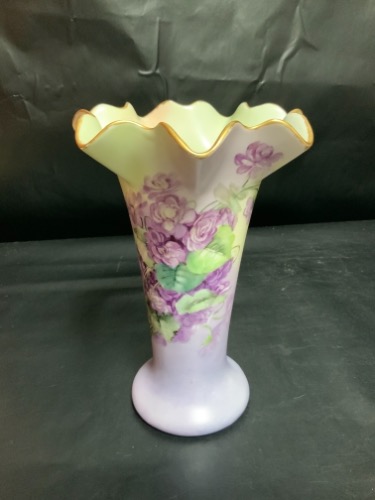 빅토리언 핸드페인트 베이스 Victorian Parlor Painted Vase circa 1900