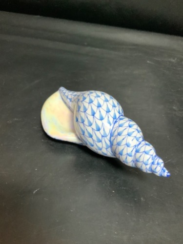 헤런드 바다 우렁이 블루 그물무늬-!!50% 세일!! Herend Sea Snail Blue Fishnet # 15535 dtd 20004 - 50% OFF !!!