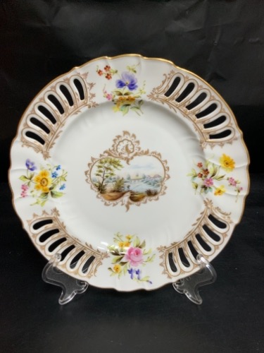 빅토리언 핸드페인트 투각 케비넷 플레이트 Victorian Hand Painted Reticulated Cabinet Plate 1867
