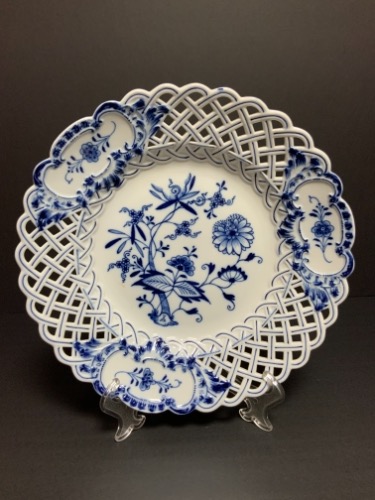 마이센 투각 &quot;블루 어니언&quot; 플레이트 Meissen Pierced &quot;Blue Onion&quot; Plate 1815-1924