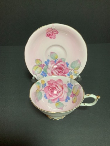 파라곤 핑크 빅 로즈 티 컵&amp;소서-데미지- 굽에 칩) Paragon Pink Big Rose Tea Cup &amp; Saucer circa 1940 - AS IS