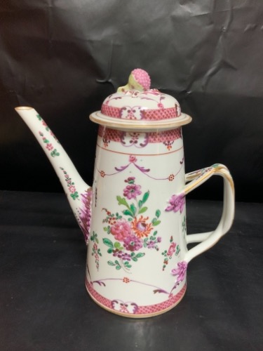 18 세기 중국 핸드페인트 커피 팟 !! 박물관 품질 !! 18th Century Chinese Export Hand Painted Coffee Pot circa 1750 - 1760 - Investment / Museum Quality!!