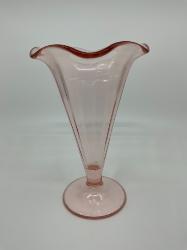 핑크 디프레션 글래스 트럼펫 꽃병-있는 그대로- (칩)Pink Depression Glass Trumpet Vase circa 1920 - AS IS