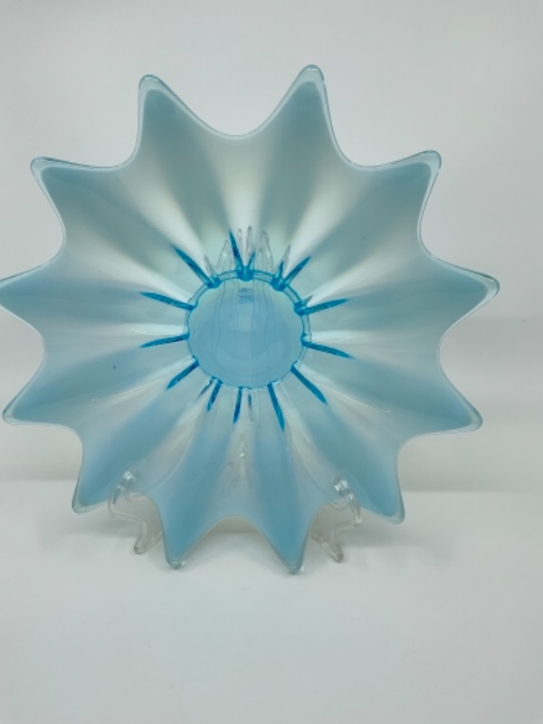포스토리아 &quot;Heirloom&quot; 블루 오팔레슨 (유백색) 아트 글래스 플라워 플로트 보울 Fostoria &quot;Heirloom&quot; Blue Opalescent Art Glass Flower Float Bowl circa 1959-1962