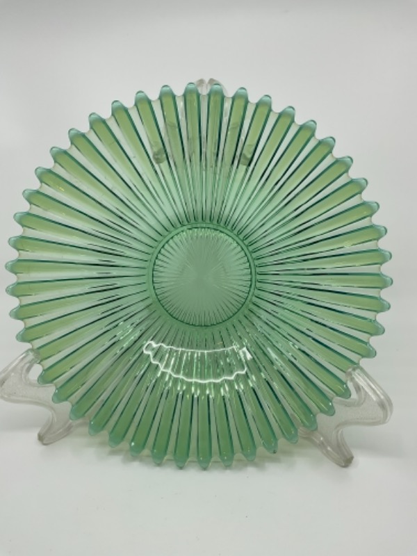 포스토리아 &quot;Heirloom&quot; 그린 오팔레슨 (유백색) 아트 글래스 얕은 원형 보울 Fostoria &quot;Heirloom&quot; Green Opalescent Art Glass Shallow Round Bowl circa 1959-1962