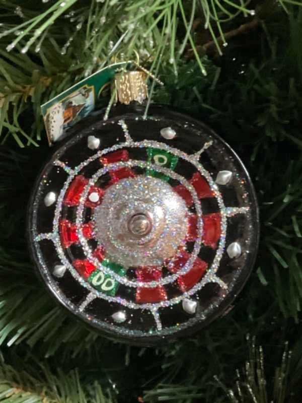 올드 월드 핸드 블로운 / 핸드페인트 &quot;Roulette Wheel&quot; 크리스마스 트리 장식 Old World Christmas Hand Blown / Painted &quot;Roulette Wheel&quot; Christmas Tree Ornament