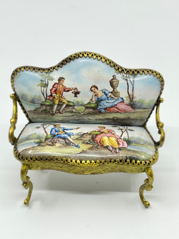 빅토리언 오스트리아 미니쳐 핸드페인트 도자기 인형 쇼파 Victorian Austrian Hand Painted Porcelain Doll Furniture