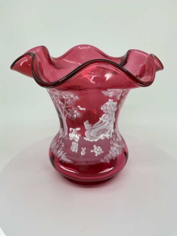 펜톤 크랜베리 아트 글라스 핸드페인트 &quot;메리 그레고리&quot; 베이스 Fenton Cranberry Art Glass &quot;Mary Gregory&quot; Vase