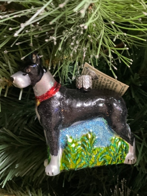 올드 월드 크리스마스 핸드 블로운 / 핸드페인트  &quot;Great Dane&quot; 크리스마스 트리 장식 2015 Old World Christmas Hand Blown / Painted &quot;Great Dane&quot; Christmas Tree Ornament