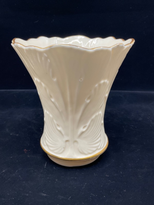 레녹스 중간 베이스 Lenox Medium Vase