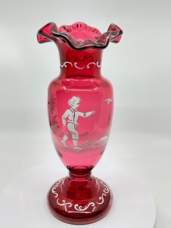 빅토리언 크랜베리 글라스 핸드페인트 &quot;메리 그레고리&quot; 베이스 Victorian Cranberry Glass &quot;Mary Gregory&quot; Vase