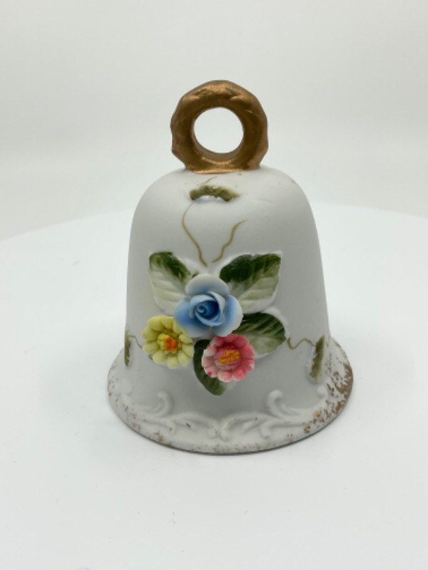 빈티지 도자기 벨 W/ 적용된 꽃 Vintage Porcelain Bell w/ Applied Flowers