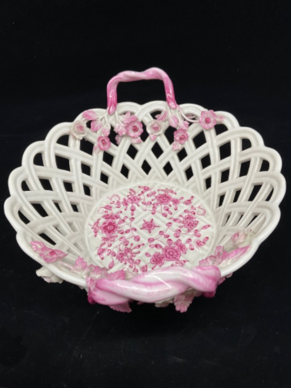 마이센 핑크 적용된 플라워 투각 바스켓 Meissen Pink Encrusted Floral Pierced Basket circa 1920