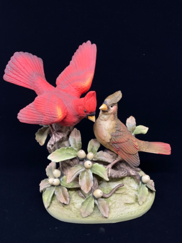 안드레아 &quot;Cardinals&quot; 도자기 피겨린 Andrera &quot;Cardinals&quot; Porcelain Figurine.