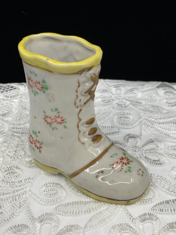 빈티지 핸드페인트 도자기 부츠 Vintage Hand Painted Porcelain Boot