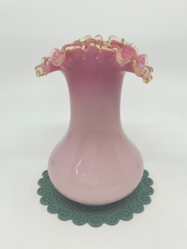 19세기 빅토리언 핸드 블로운 아트 글라스 베이스 19th C Victorian Hand Blown Art Glass Vase circa 1890