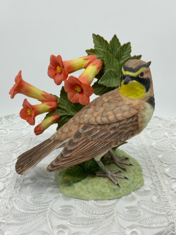 레녹스 &quot;Horned Lark&quot; 버드 피겨린 Lenox Horned Lark Bird Figurine 2001