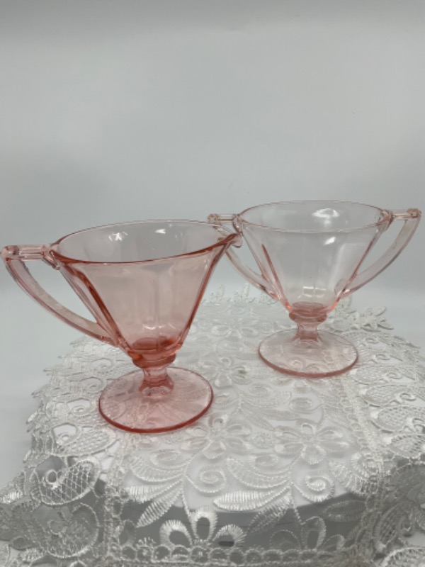 핑크 디프레션 글래스 크리머 &amp; 슈거 Pink Depression Glass Creamer &amp; Sugar circa 1930