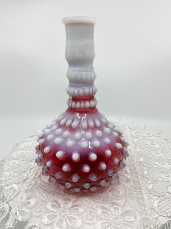 앤틱 크랜베리 유백색 합네일 이발소 병 Antique Cranberry Opalescent Hobnail Barbers Bottle