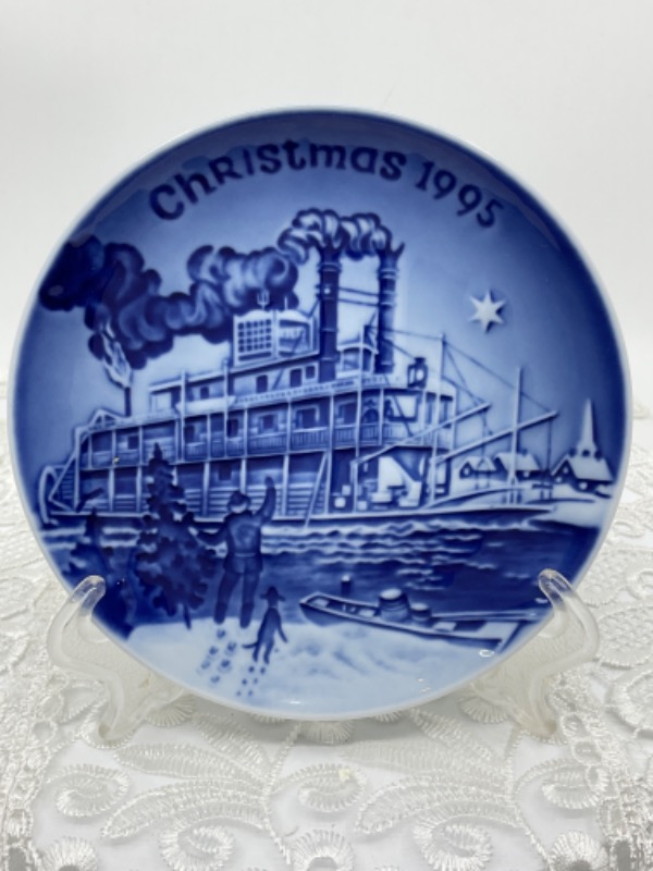 빙 &amp; 그뢴달 핸드페인트 &quot;미국의 크리스마스&quot; 플레이트-귀한- Bing &amp; Gronahl Hand Painted &quot;Christmas in America&quot; Plate 1995 - Rare!