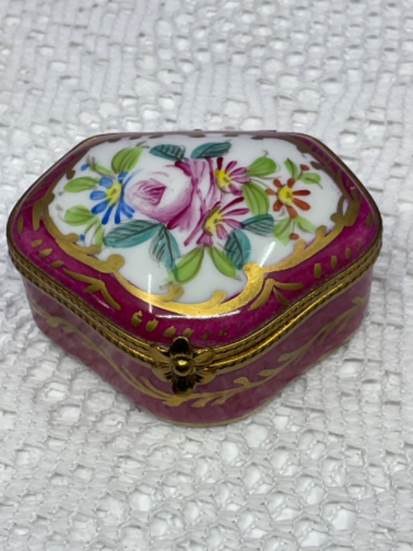 핸드페인트 리모지 흰지 미니 트링킷 박스 Hand Painted Limoges Hinged Trinket Box