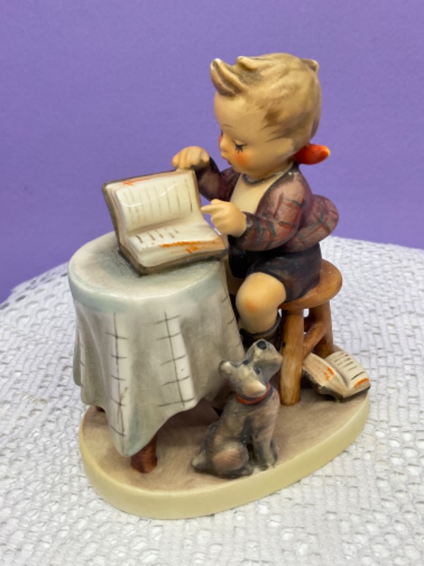 헴멜 &quot;Little Bookkeeper&quot; 피겨린 Hummel Little Bookkeeper Figurine circa 1955