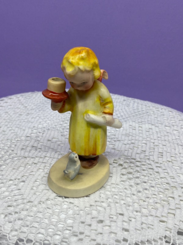 헴멜 &quot;Candle Holder&quot; 피겨린 Hummel Candle Holder Figurine circa 1960